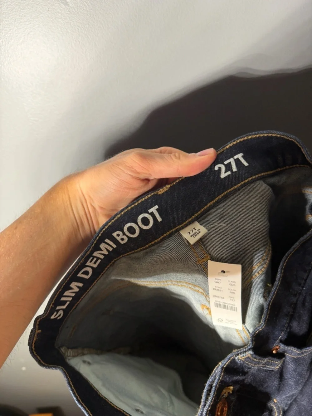 J.Crew Slim Demi Boot Jean in Rinse Wash Size 27T